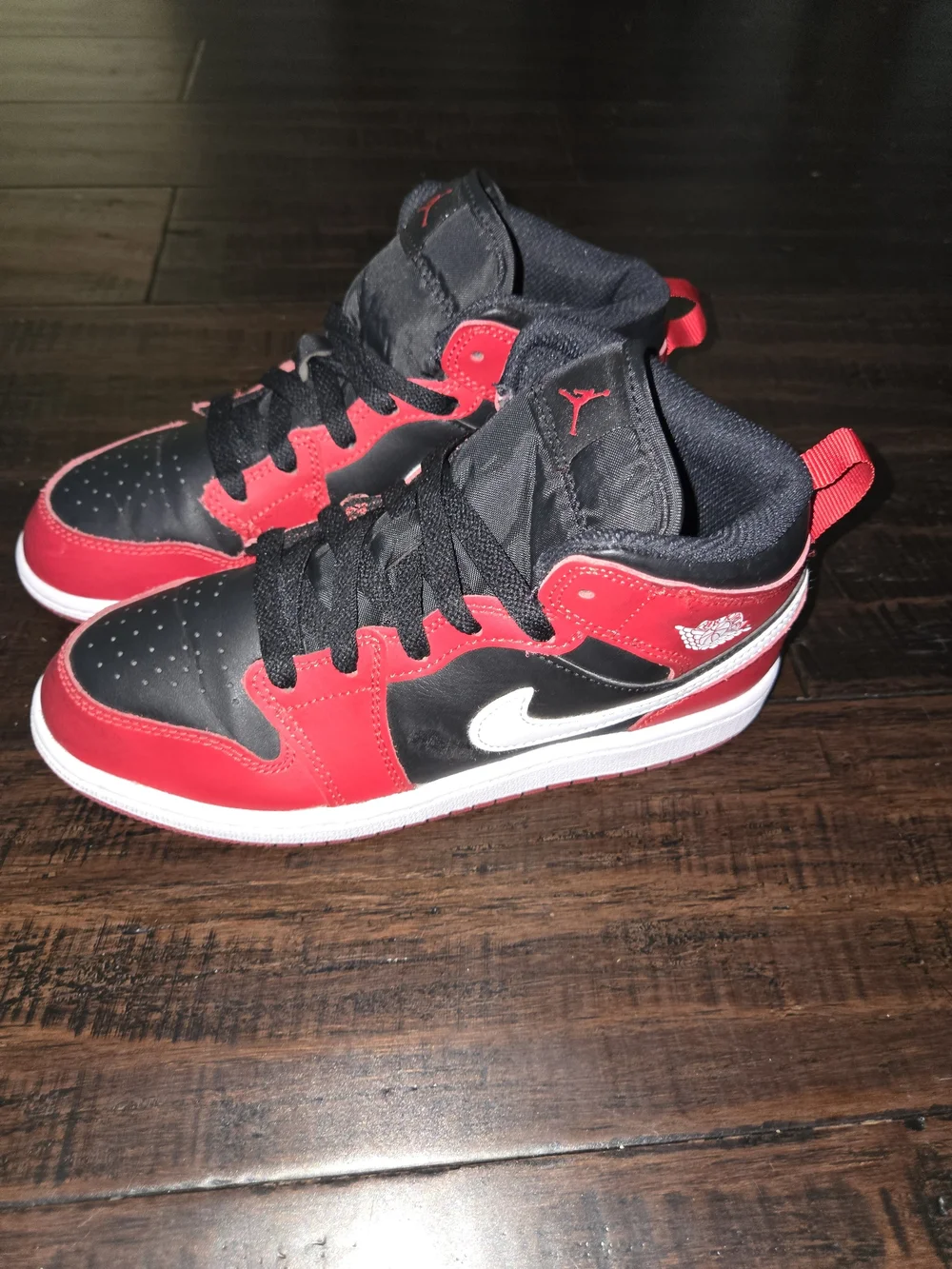 Jordan 1 Kids Red, Black and White High-Top Sneakers